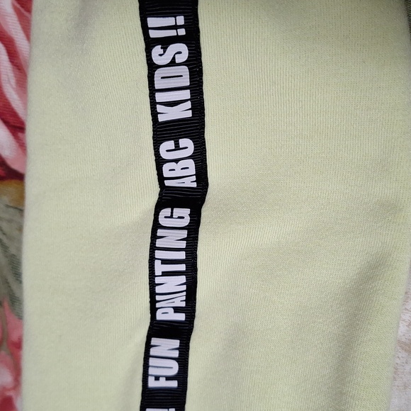 Lemon Sweatshirt For Girls - Picture 9 of 9